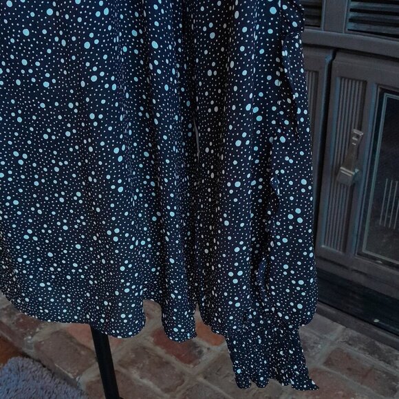 Max Studio Blouse NWT - Picture 4 of 7